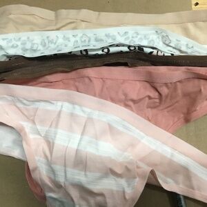 Auden thong panties